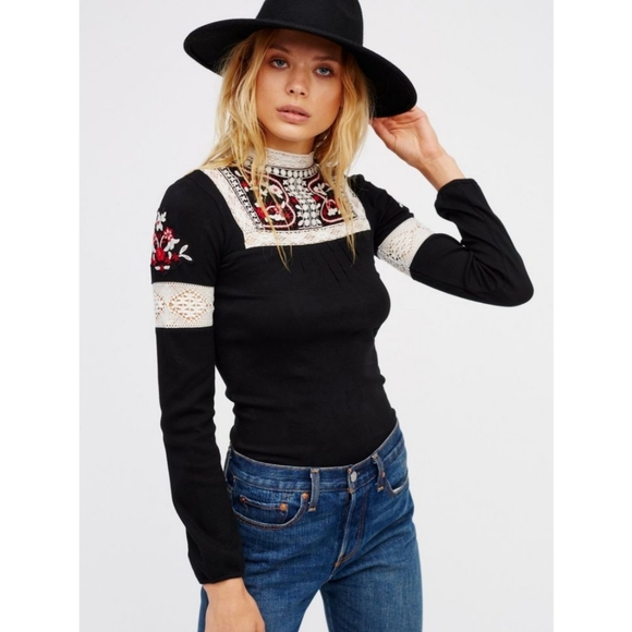 Free People Tops - Free People Cozy On Up Top Size XS Bohemian Whimsigoth Western Coasatal Cowgirl